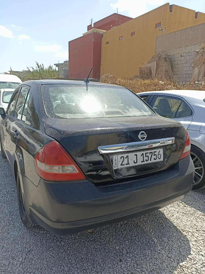 تیدا ٢٠٠٩ یابانی ئەسڵی مەکینە ١٦ مەڕغوب ناو زەرد ڕەقەموو سەنەوی تا کۆتای ٢٩ تازەیە وەرگەڕاو نیە بە وەرگەڕاو ئەیفرۆشم سەیارەیەکی زۆر ڕێکوو پێکوو بێ مەسرەفە سەیارەی ماڵە سێعری قوفڵوو کۆتای ٦٩ گەڵایە تکایە معامەلەی نیە مشتەریت تەلەفون بکە 
***********
