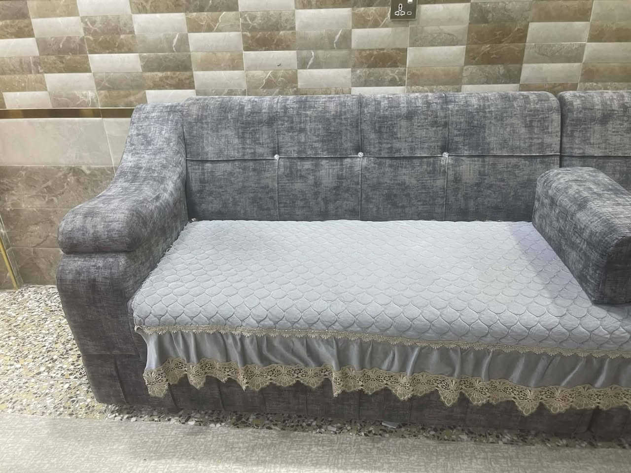 تخم للبيع عشر مقاعد حطاطه وبسعر 500 وبي مجال


**إذا كنت صاحب هذا الإعلان وتريد حذفه لأي سبب، رجاءا أرسل رسالة إلى الدعم الفني**