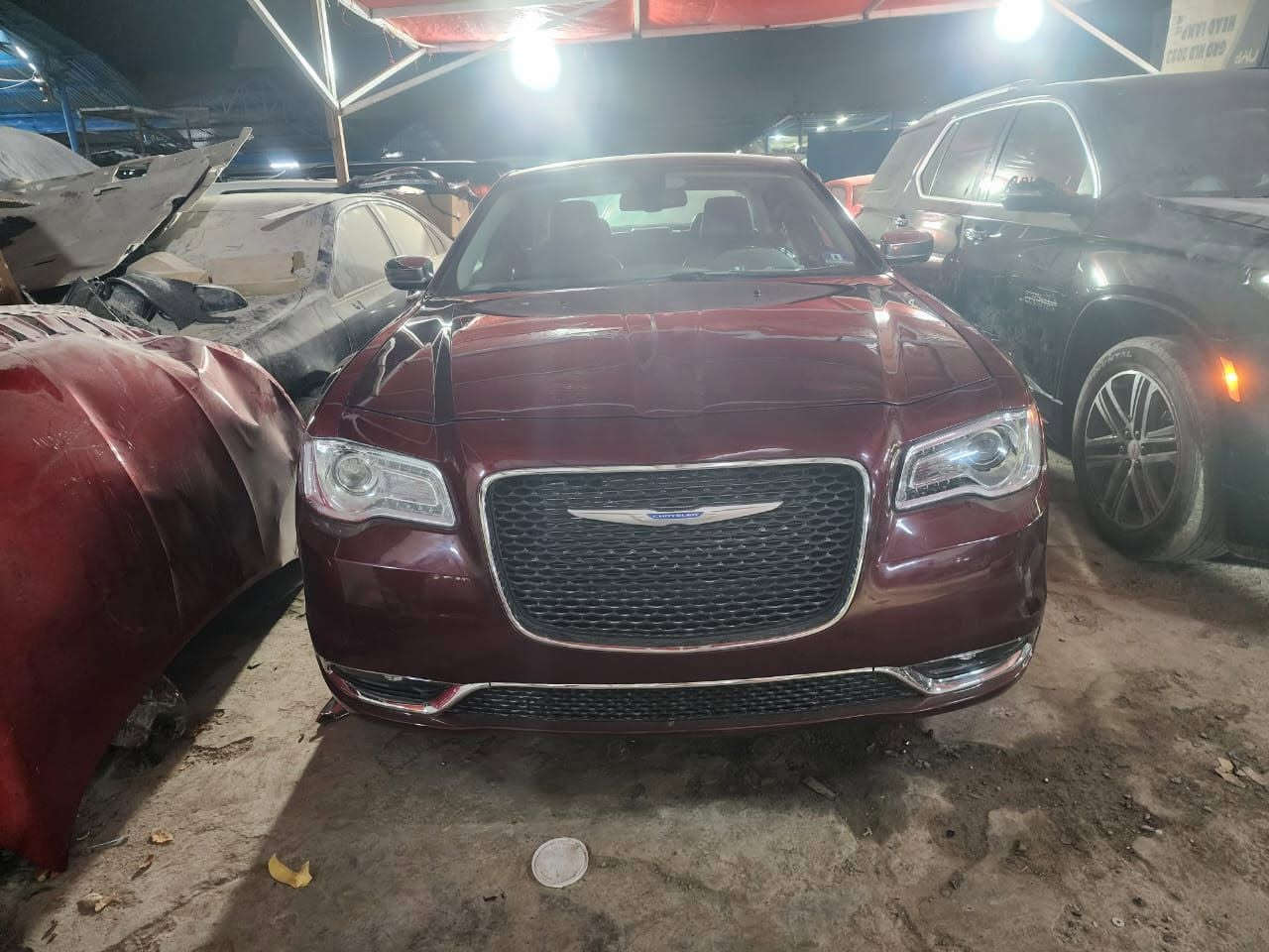 السلام عليكم اوباما للبيع موديل ٢٠١٧ ميسان سيارة فول مواصفات  السعر ٢٠٠ للاستفسار الاتصال ***********
