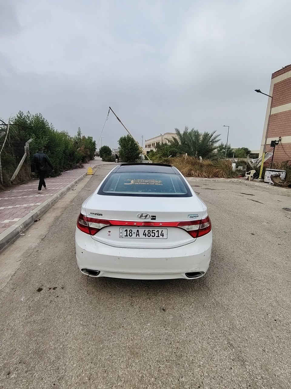 سلام عليكم
هونداي ازيرا. 2014 خليجي فول مواصفات VIP فول 
حجم المحرك V6
رقم بابل أنكليزي 
كفاله سياره عده بارد بسيط فقط
سونار مرفق  
بصمه.. بنوراما.. يدات كروم.. مري شفط ترحيب اوتو .. بك لايت LED.. كشنات جلد كهرباء ساونه خزن... بردات جانبيه.. برده خلفيه كهرباء.. حساس امام خلغي.. كامره شاشه.. دبل كير.. خمسه ويل كب... اشاره/كشنات ساونه مرايه LED.. وبعد هواي مواصفات 
كير محرك حداديه درجه أولى
سعر 134 . والسعر بي مجال 
مكاني حله شارع 80 
م/***********
