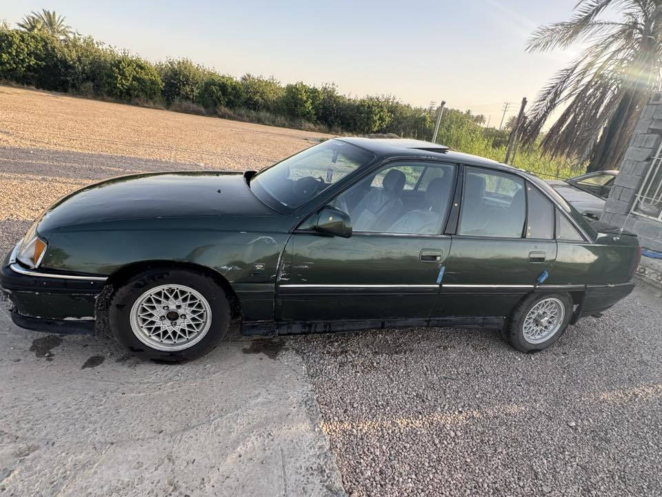 موديل 1992 سنويه جديده باسمي
سعر 23 
***********
