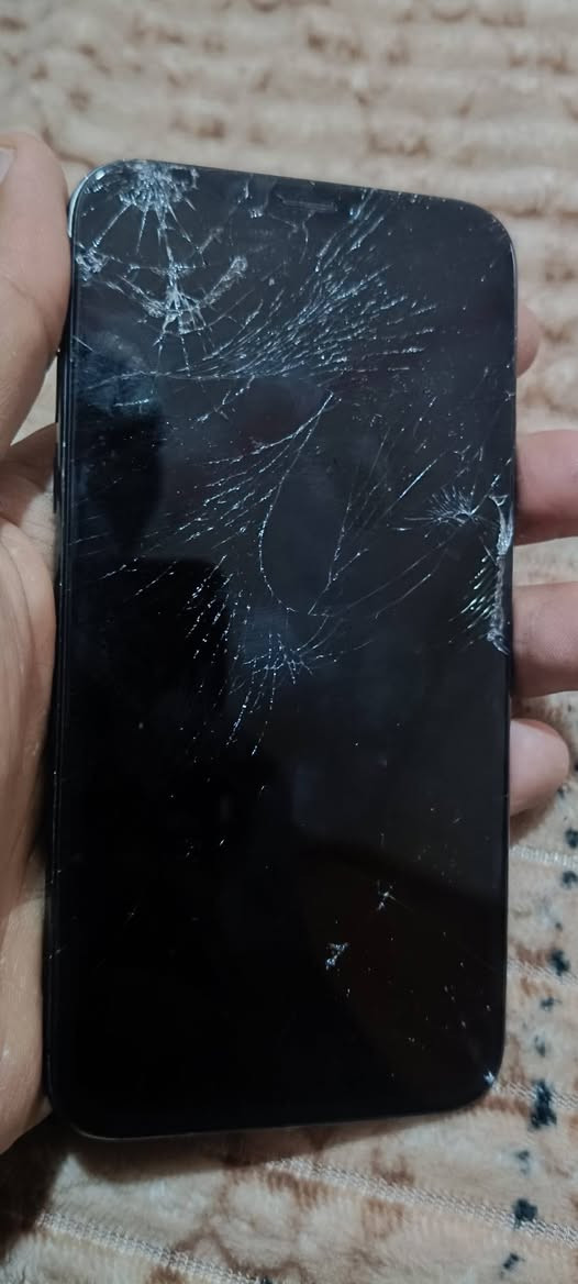 للبيع قيم وخذ عوزه شاشه
***********
