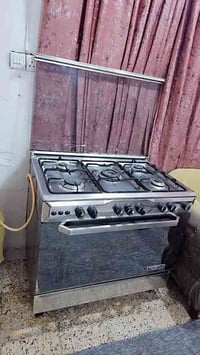 طباخ مصري فرش يشتغل كله ونضيف ع فحص للإستفسار الاتصال 07808999896