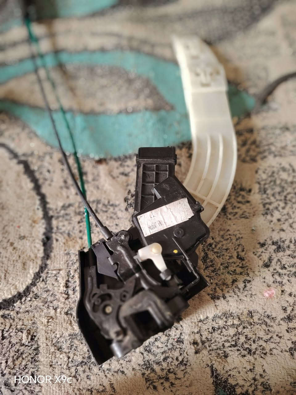 اللهم صلّ على محمد وآل محمد 
توصيل موجود كل محافضات
واتساب*********** افقال اوبتيما 2010
ورشة الصادق لتصليح مكائن جام واقفال السيارات
