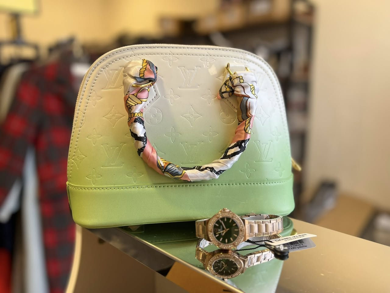 من اجمل الاوردرات الراقيه والفخمه جدا 
اللي انطلبت من البيج 😍 الف عافيه وبركة على اللي اخذوهم 
تجمع الماركه والكوالتي العالي جدا والنزاكة
للطلب دايركت 
آمانداً 🌺🌺


**إذا كنت صاحب هذا الإعلان وتريد حذفه لأي سبب، رجاءا أرسل رسالة إلى الدعم الفني**