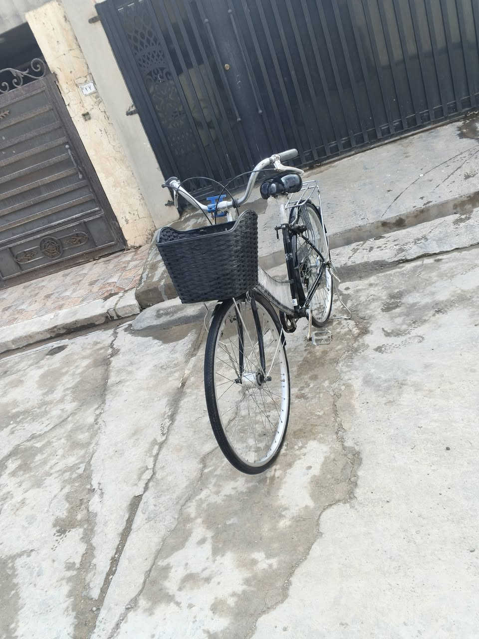 باسكيل جديد للبيع في كركوك سعر مناسب درجه اولى مابي عيب طائرات جديده ويل جديده 7كير  حساس باسكل فول مواصفات لوك بريكاتا مضبوطه حجم 27 مراوس يرهم


**إذا كنت صاحب هذا الإعلان وتريد حذفه لأي سبب، رجاءا أرسل رسالة إلى الدعم الفني**