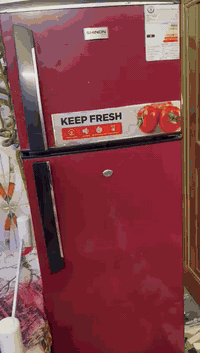 السلام عليكم
ثلاجة شنون نضيفة جدآ جدآ
الفريز ثلج وثلاجتها خير من الله
بغداد حي اور قرب جامع الخلفاء
السعر 150
***********
