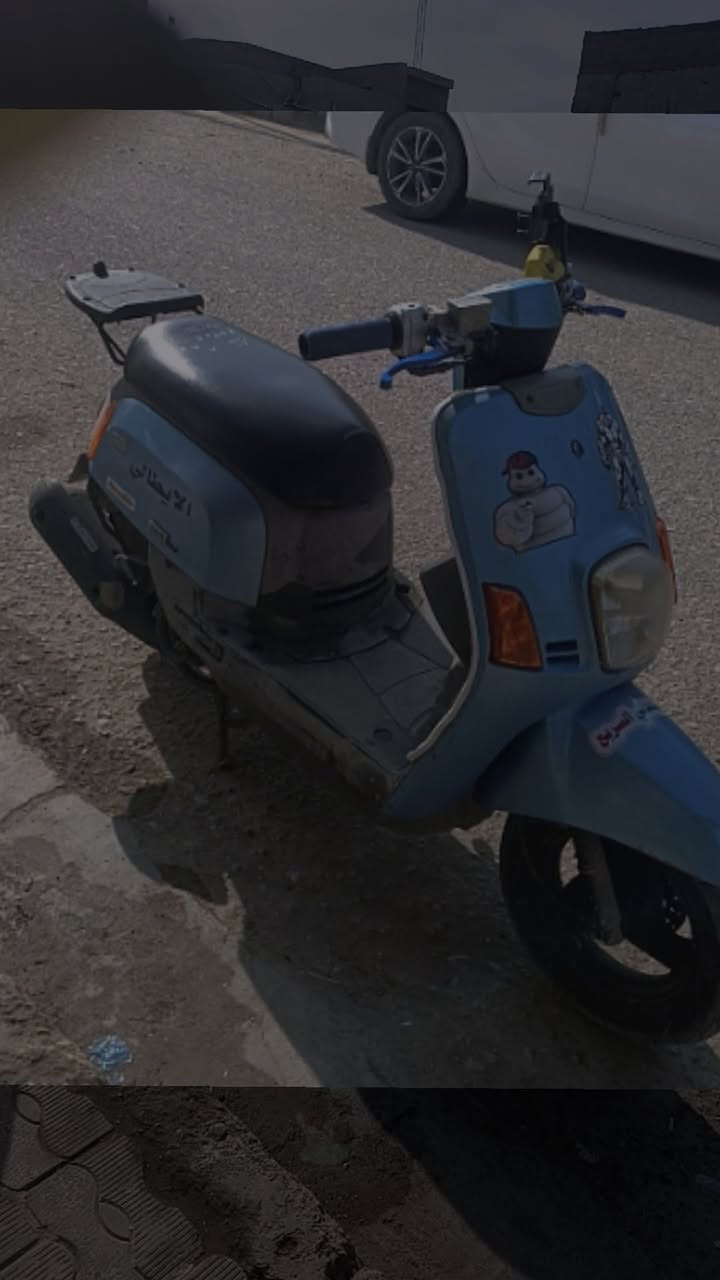 سلام عليكم 
ماكس بوليس  موديل 2008 اخت الرمبه 
للبيع الي نقص مابيه كهربائية كله شغاله هندر وسلف باي وقت بس الصالنصه شلته رجعت البلاد دراجه كلاه بلاد السعر 950العنوان جسر خرنابات الرقم ***********
