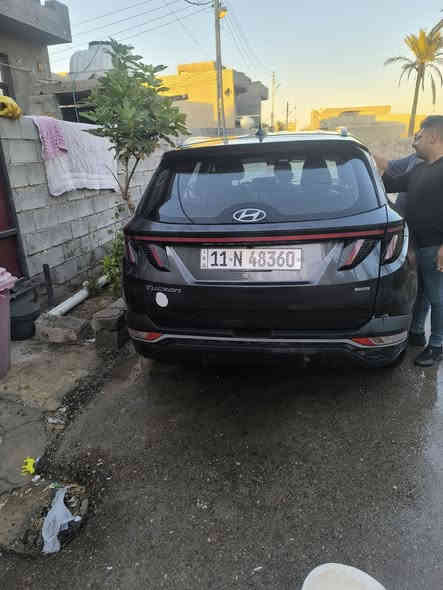 توسان 2023 فول وارد أمريكي حادثهه جامرلوغ وبنيد رقم بغداد بأسمي السعر 190 بيهه مجال رقم الهاتف ***********
