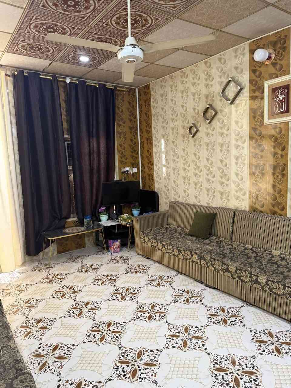 ‏مشتمل البيع في حي المثنى خلف الخضراء خلف مدرسة أبطال العروبة شارع 20 المساحة 181 متر
‏يحتوي على أربع غرف نوم ثلاث حمامات
‏الاستفسار مراسلة الصفحة أو الاتصال على الرقم
‏***********
‏انس الجرملي للعقار
