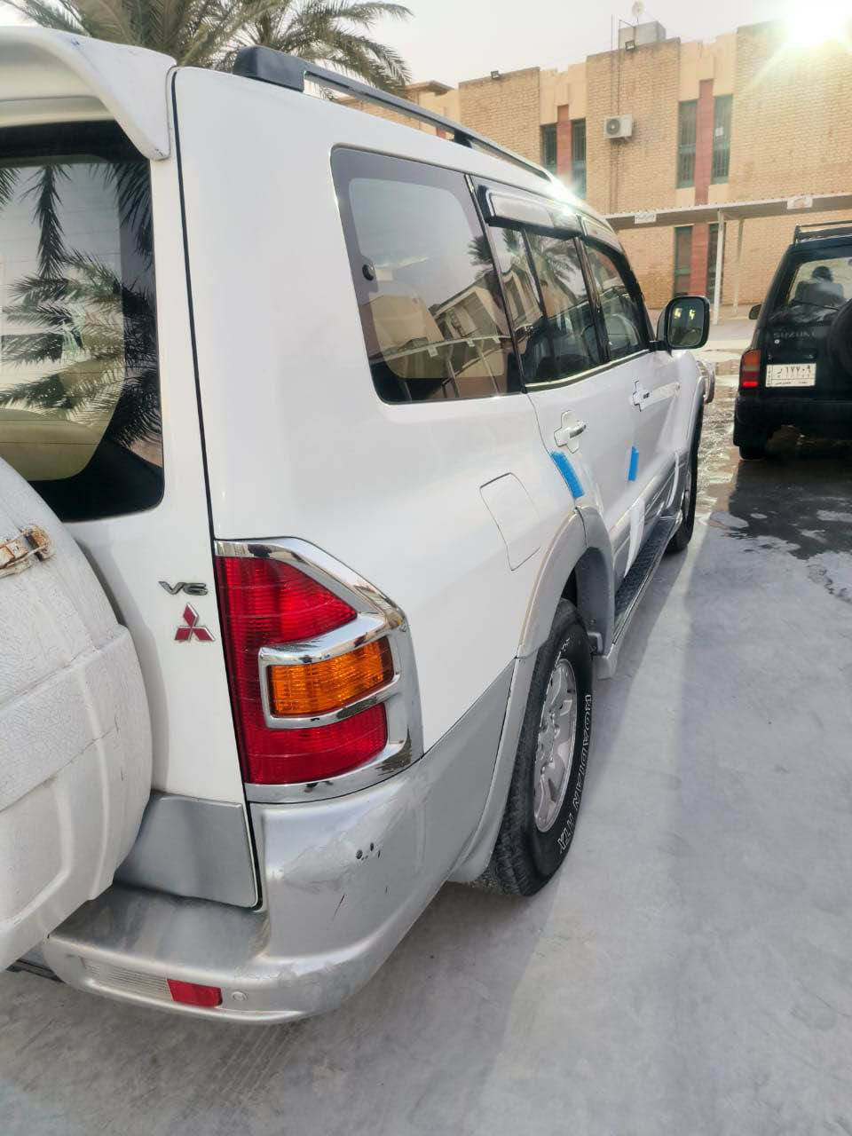 السلام عليكم باجيرو موديل 2004 كفالة عامة
 محرك 3500 تخم تاير تبريد شغال السعر 95 
هاتف 📞***********
ملاحظة مكلف بالنشر فقط  الي يحب يتواصل وية صاحب الرقم  فقط الرمادي, الأنبار
