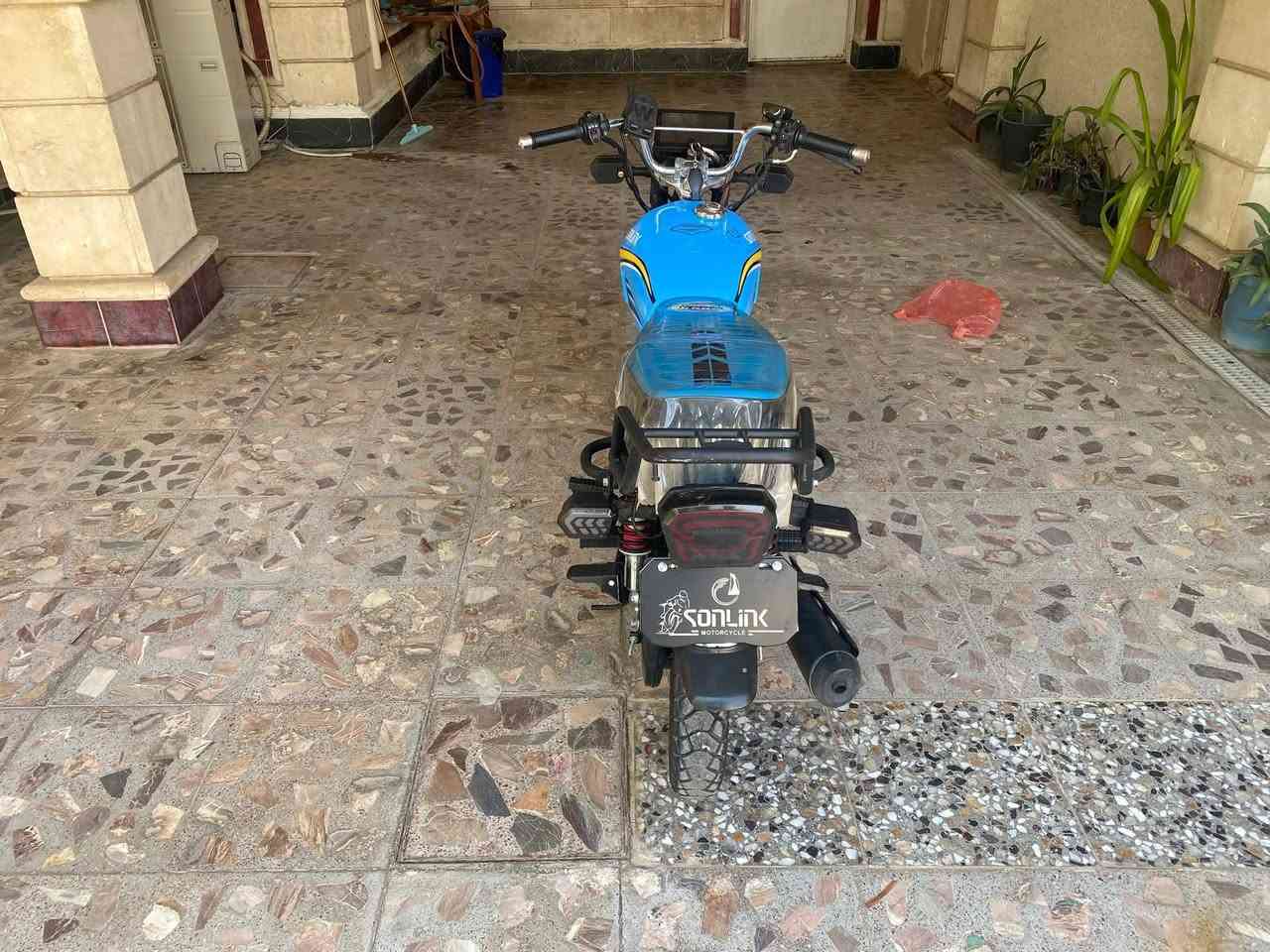 سيفان 2025 دراجة نظيفة مكينه ممفتوحة كاملة مكملة مكاني ديالى شهربان السعر 725 وبيهة مجال ***********
