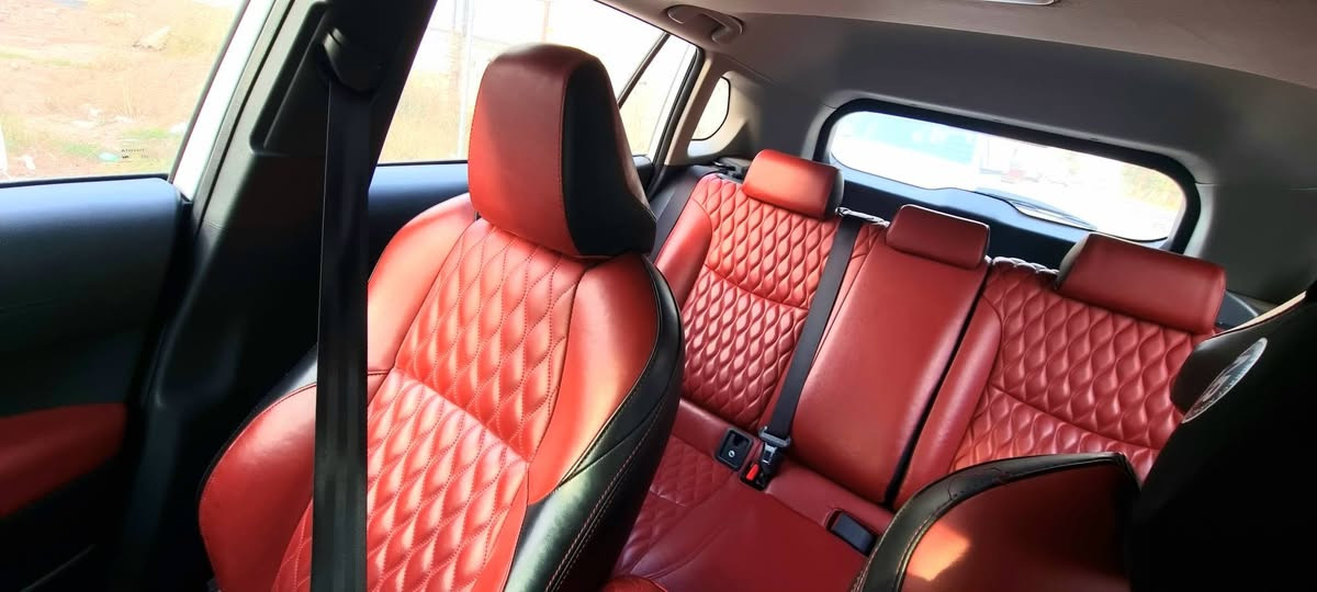 🚗 للبيع
• تويوتا فورنت لاندر 2024
 بغداد – حي جميلة + القادسية
  الرد على الخاص واتساب برسالة بالسعر 
الرقم ***********
📍 بغداد الرصافة حي جميلة بعد ٩ ليلا
📍 الموقع الثاني القادسية من ٩ لحد ٧ المغرب
✅ المواصفات : 
⚙️ المحرك: 2000 هايبرد اقتصادي ⚡
📏 الممشى: [26.500] قابل للزيادة✅
🌍 الوارد: صيني
🛞 الويل: 18 إنج
نظام تشغيل بصمة + دخول ذكي بدون مفتاح
• شاشة وسطية كبيرة تدعم Apple CarPlay 
• كاميرات 360 درجة 4 كامرات
• كشنات جلد 
• فتحة سقف
• أنظمة أمان متطورة:
  • رادار أمامي وكبح تلقائي
  • نظام تنبيه الخروج عن المسار
٠ سياقة ذاتية
  • مانع انزلاق + مانع انحدار
• نظام قيادة متعدد (عادي – اقتصادي – سبورت – هايبرد)
• إضاءة أمامية وخلفية LED بالكامل
• نظام تثبيت سرعة ذكي
• تكييف أوتوماتيكي مزدوج المناخ
