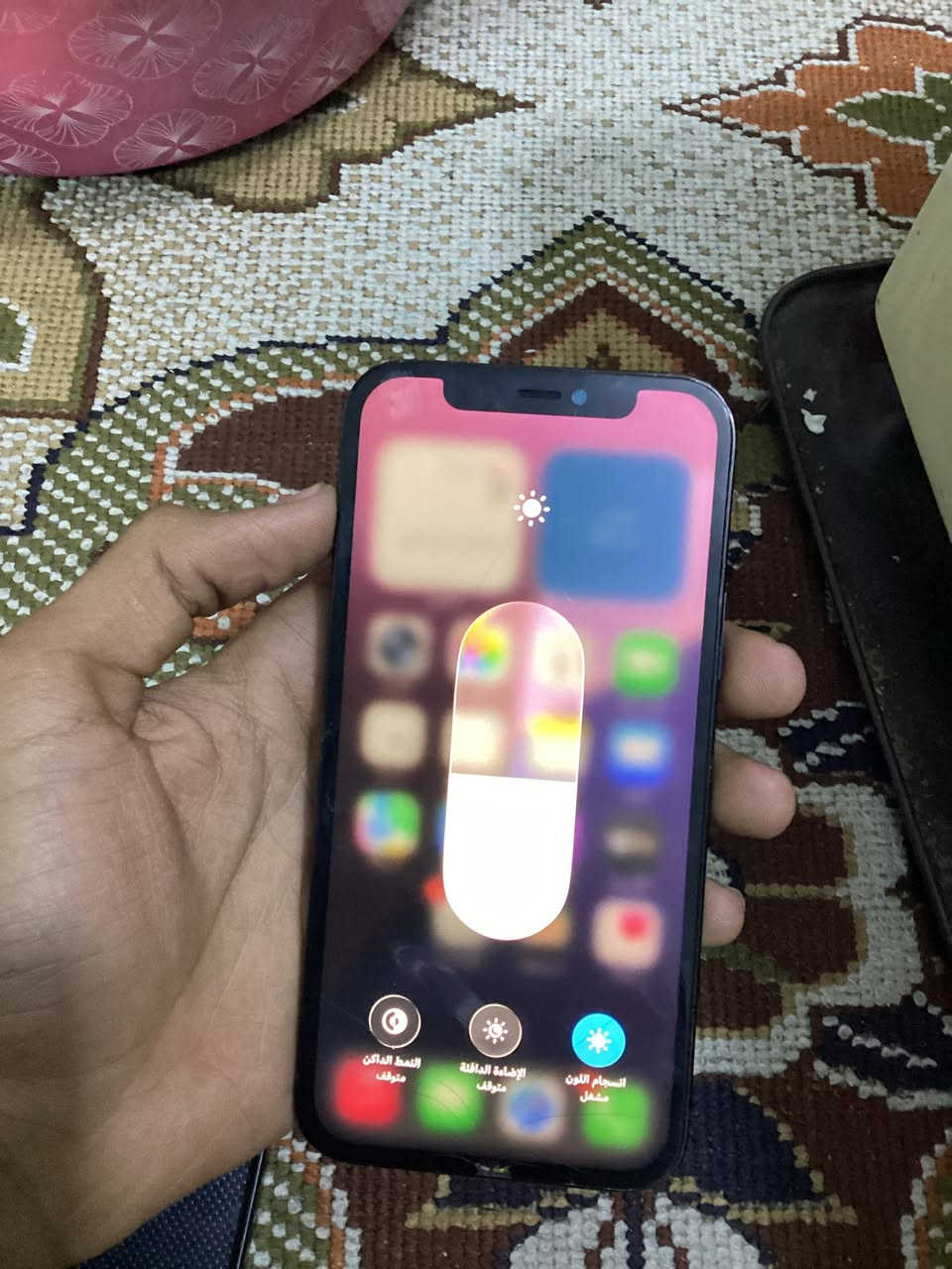 ايفون 12 برو فقط ذاكرا 128 بطاريه يحتاج تبديل وبي ضعف بالنت سعرا 185 مكاني بغداد حبيبيه *********** ما متواجد فيس بي كسر بشاشه
