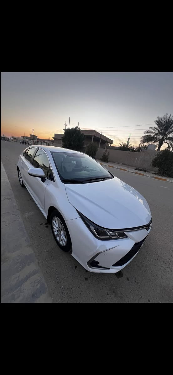 السلام عليكم 
كورلا 2023 ساز ماشيه 71  السعر 175 بيها مجال بسيط 
***********
