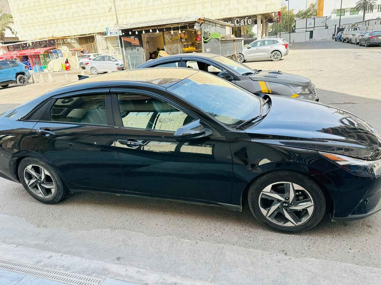 السلام عليكم
السعر 138 بيه مجال 
النترا 2021
ماشية 81mi 
حادث قبق الجنطه وجاملغ خلفي
بدون دواخل 
رقم أربيل هزة جديدة 
منظومة غاز بيه 

 المواصفات
بصمة 
تشغيل عن بعد
رادار امامي خلفي + مانع اصطدام🧭
توقف ذاتي 
شاشة كبيرة 🖥️
ترحيب ابواب 
تحديد مسار
مثبت سرعه 
اوامر صوتيه
Bluetooth Aux USB
ثلاث وضعيات قياده
مانع انزلاق
جنطه ذكية
***********
