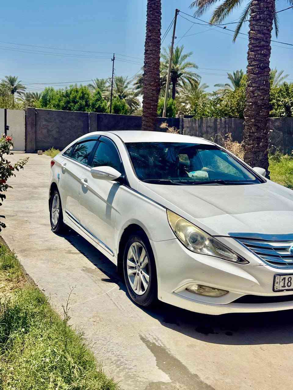 السلام عليكم
سوناتا 2011خليجي للبيع محرك2400دوش 
تبريد قطعتين 
حساسات جانبيه 
تحكم ستيرن 
تبريد ثلج 
تخم تاير جديد 
حداديه جديده 
رقم وهزه وسنويه لل30
مكان السياره بابل-المسيب 
غير متواجد على الفيس 
للاتصال ***********
