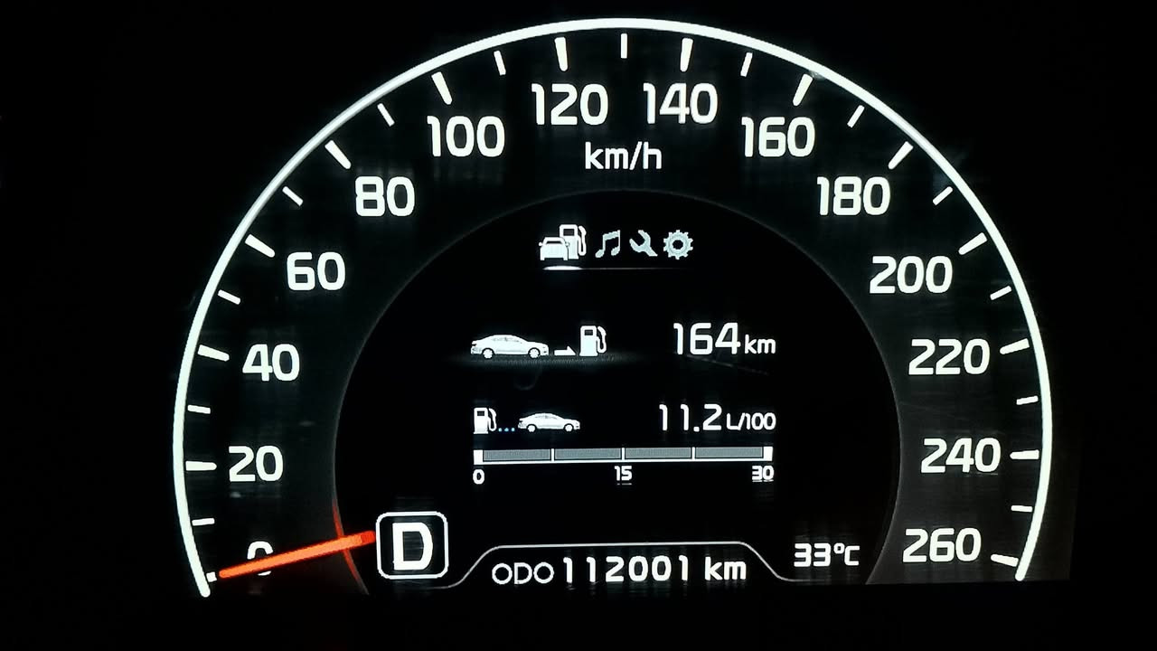 السلام عليكم شباب
للبيع أو مراوس بمارسدس e350 2011-2010 مكفول 
كادينزا 16 خليجي مكفوله كفاله عامه من كلشي 
محرك دوش 3500
رقم بغداد بأسمي 
جميع التفاصيل مذكورة أدناه 
***********
