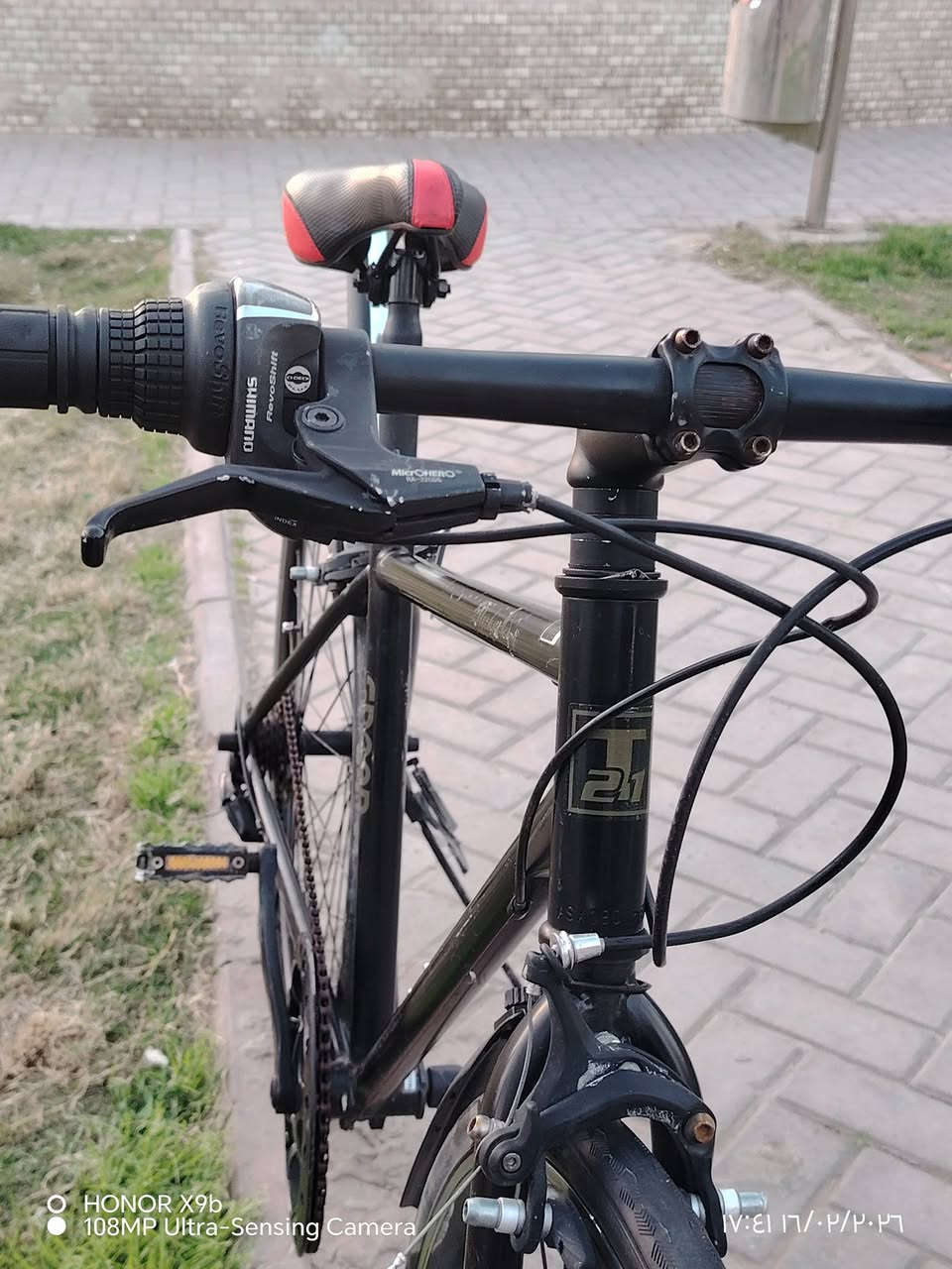 سلام عليكم
متاح بايك c700 من ماركة Speed المعروفة 
البايك كسر حاوية
ويالة المنيوم طبقتين 
حجم 28
البايك ريشة
كير سستم تورني شيمانو 7
سستم بريكات بل مكان
كامل مكمل
السعر 120 وبي مجال  
مكاني بغداد الاعظمية 
للي حاب ايراسني خاص ويدلل 
او ستفسار ***********
