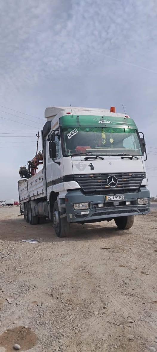 السلام عليكم
كرين بلوك شمعه 2001 
الكرين اطلس  محرك بداية صرف السعر 315 
اذا مو شراي لاتتصل. 
***********
***********
