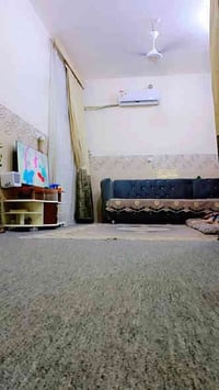 شارع بغداد حي العباس • ٥٠م • مؤثث