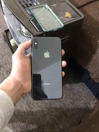 آيفون XS ماكس • ٦٤ • نضيف