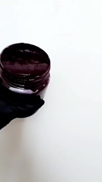 حنة معجونة • لون أحمر • تعالج التقصف