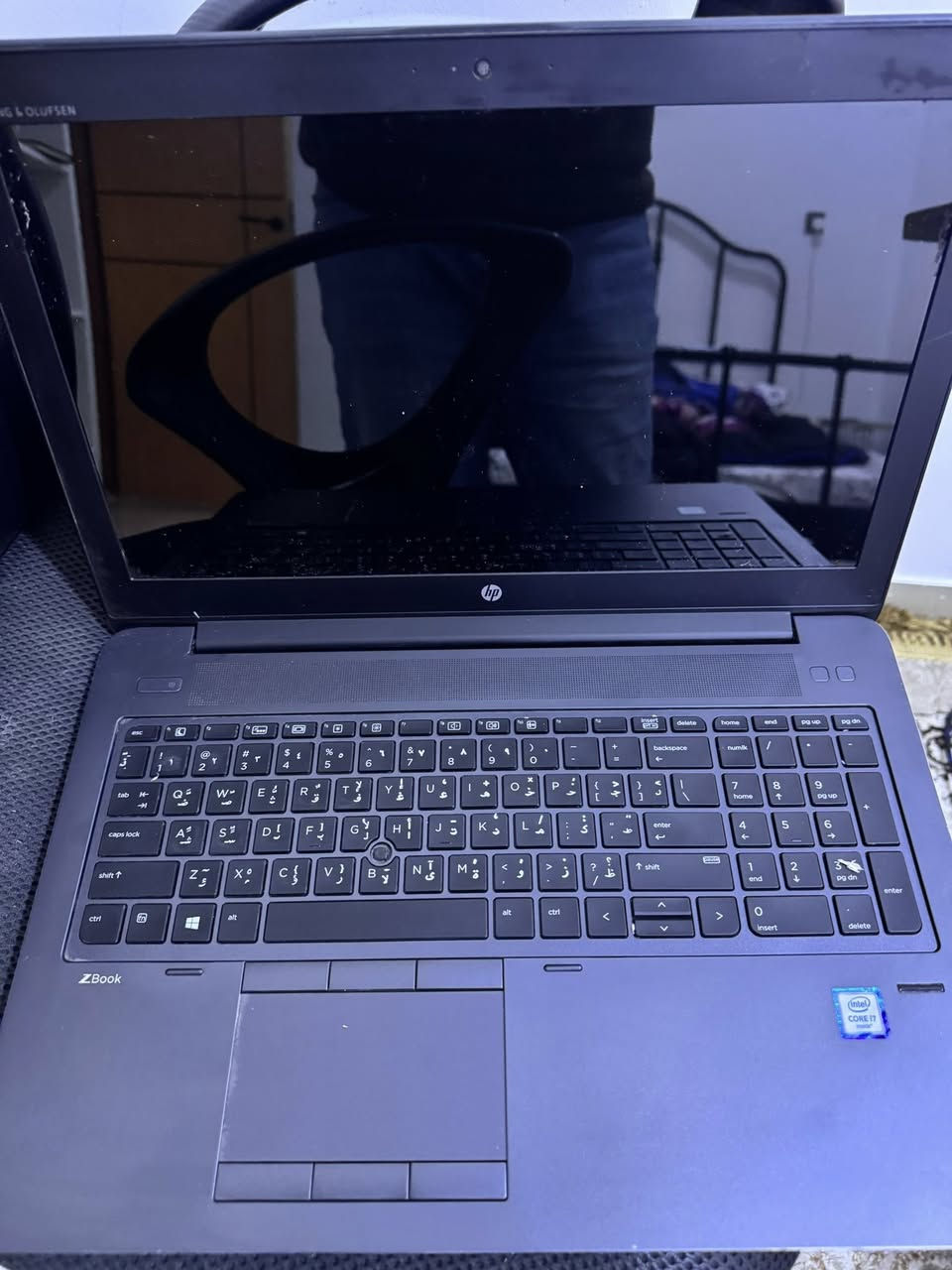 السلام عليكم حاسبة
الموديل: HP ZBook 15 G3
‏(Workstation)
رام 16 
نظام windows 10 اصلي 
• المعالج (CPU): Core i7-6700HQ (جيل سادس، فئة HQ القوية للتصميم).
سعر قيمها واخذها


**إذا كنت صاحب هذا الإعلان وتريد حذفه لأي سبب، رجاءا أرسل رسالة إلى الدعم الفني**