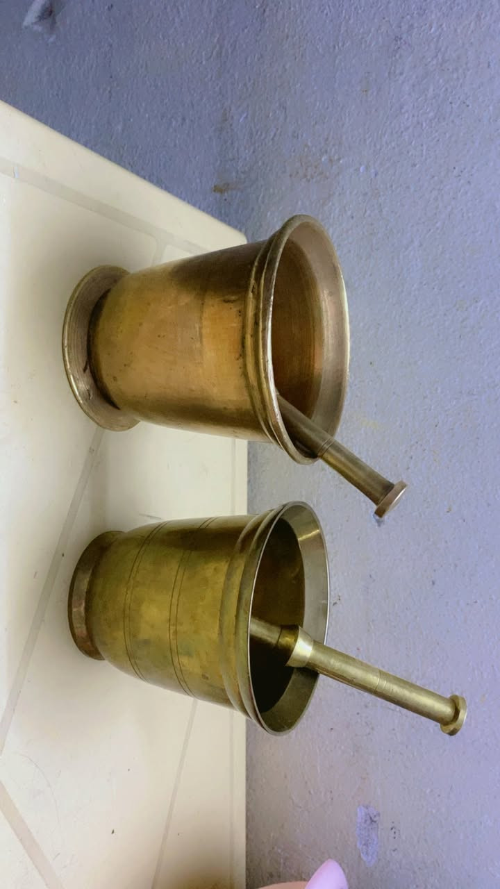 من الانتيكات القديمه والجميله هونات للبيع وباسعار مناسبه


**إذا كنت صاحب هذا الإعلان وتريد حذفه لأي سبب، رجاءا أرسل رسالة إلى الدعم الفني**