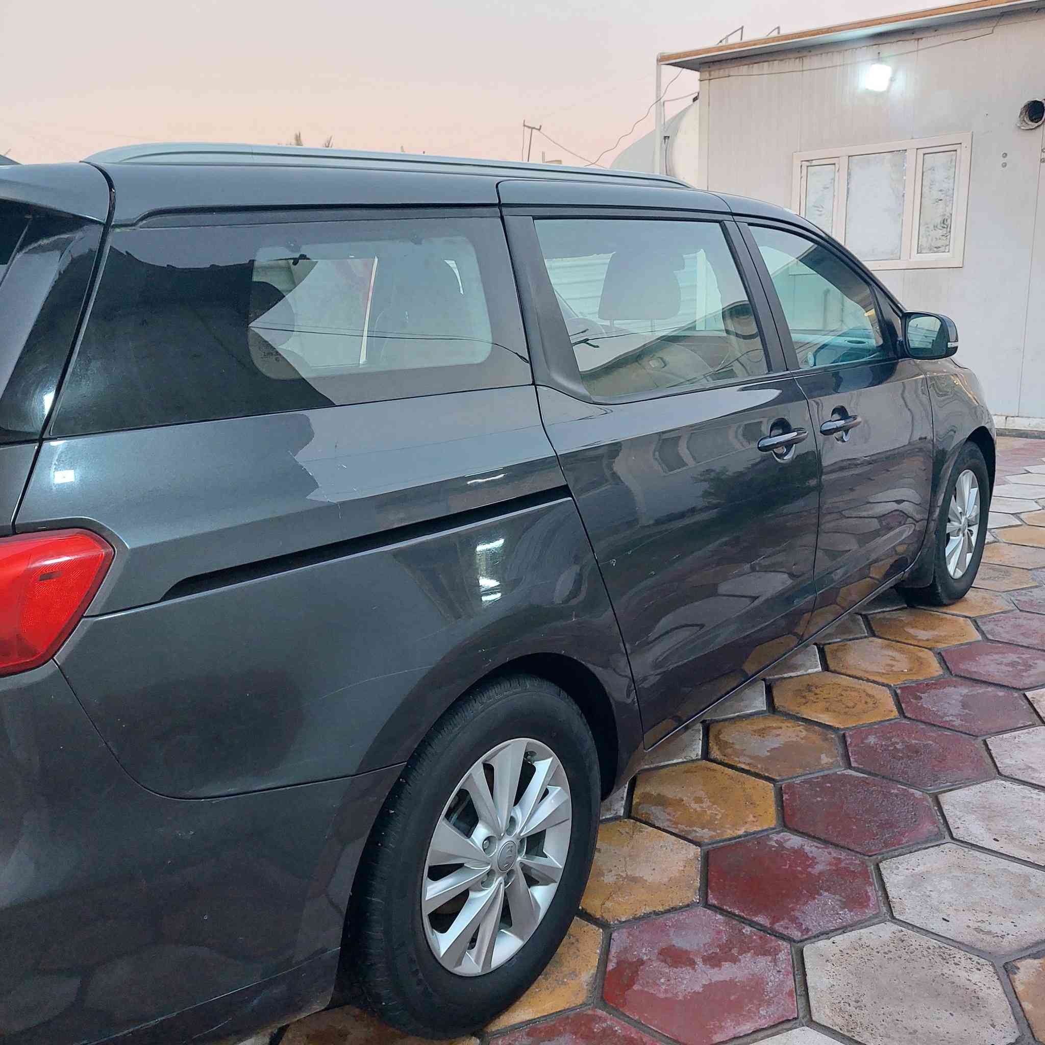 كيا سيدون موديل ٢٠١٦موصافت كراسي كهربائي شمالي ٧راكب وأرد أمريكي الحادث جاملغ امامي +بنيد مفتوح على البارد بيبان كهربائي السعر المطلوب 165 وبيه مجال الشراي للعنوان بغداد العبيدي رقم الهاتف ***********
البيع فقط بدون مروس
