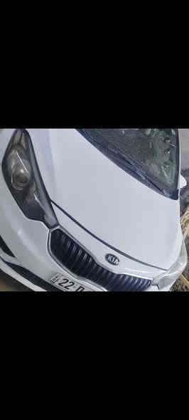 سيراتو موديل ١٤ خليجي رقم جديد بسمي سعر ٨٥ صبغ حزام بدون داخل بدون تبديل فول عده فتحه رقم *********** محرك وكير تبريد كفاله سياره جاهزه محرك ١٦٠٠ قفل ٨٥ بدون عمله
