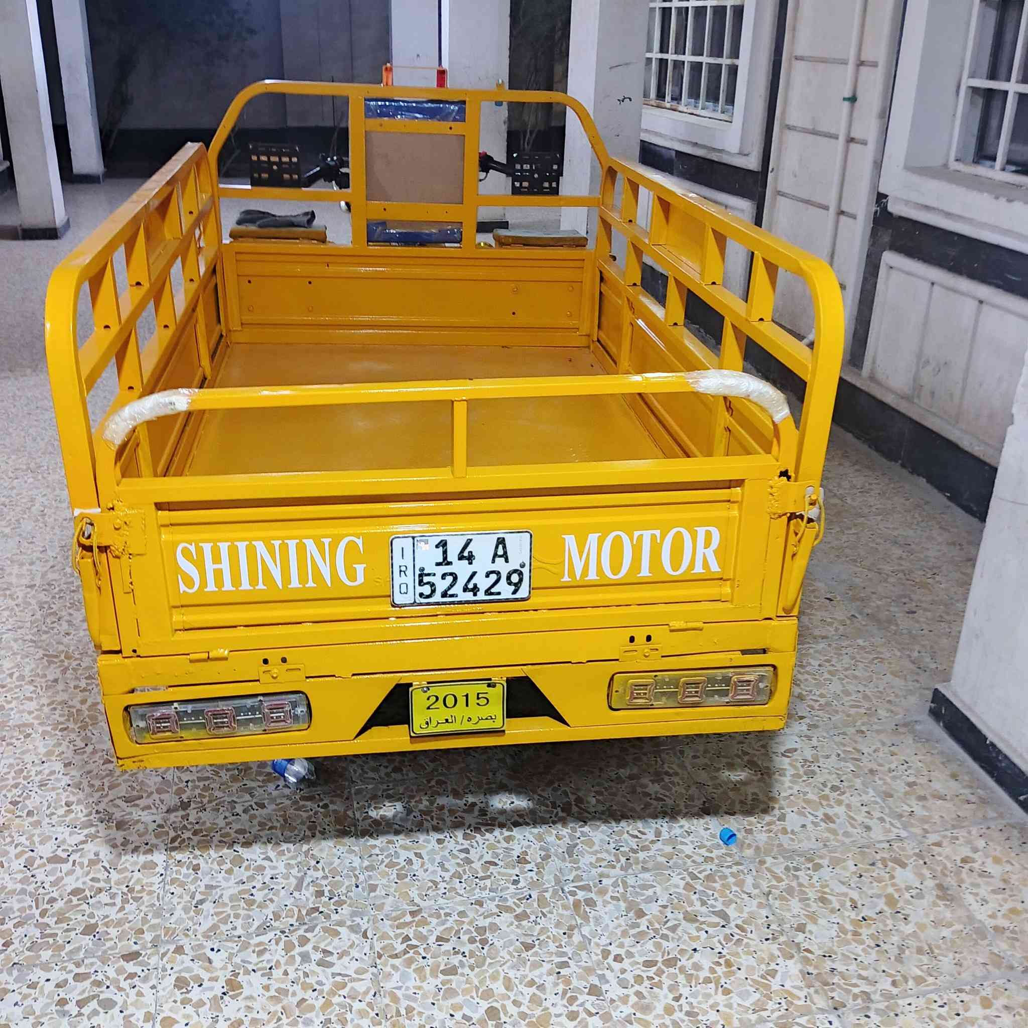 البيع ستوته رقم وسنويه ابيض راعيه موجود سعر خاص 
سكن بصره القبله يم الطب العدلي ستفسار ***********
مديل 2020
