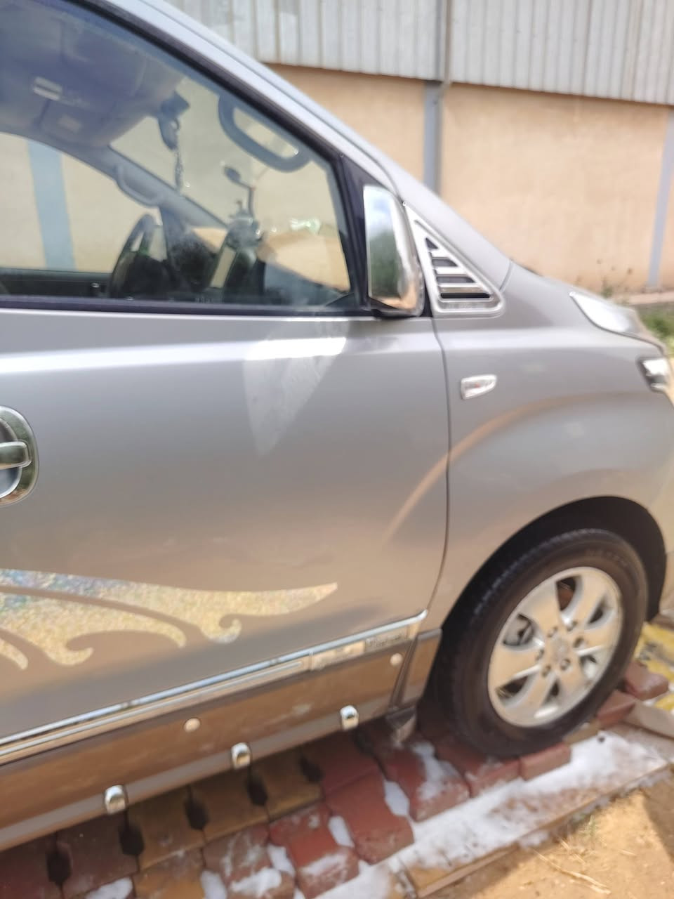 سلام عليكم ستاركس مسكر 21 للبيع رقم بصره نكليزي تحويله ثاني يوم اي سفتسار اتصل على راعيه رقم ***********
