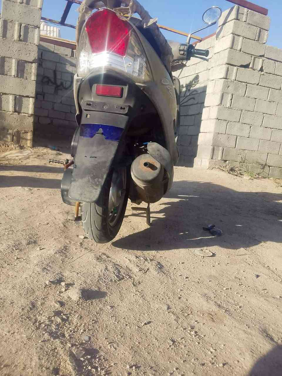 سلام عليكم ورحمه الله وبركاته
ماكس منغولي  كفاله عامه💯 
دراجه ختم واحد من تاير الكفر🙊 كله بلادي  💤

تجي تفحص💪 ديوانيه الك كله 🕴️

صار فتره من طالعه من وكيل🏃

رقم  ‏‪***********‬‏🫥 خاص لحد يطب تصل
