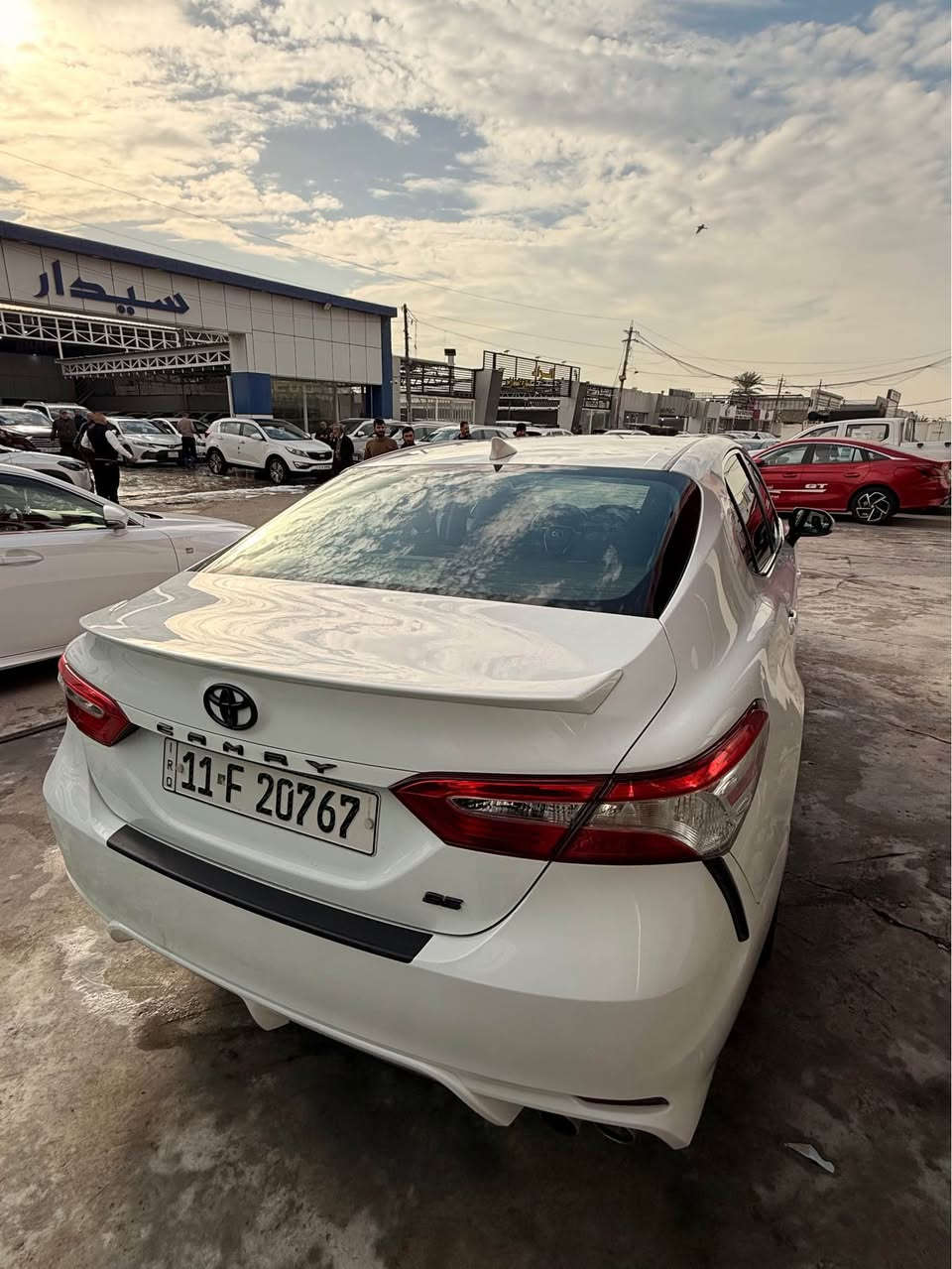 كامري 2020 se 
وارد امريكي حادثها جاملغ خلفي وباب خلفي (القطعتين تبديل )
بجم كبس 
بغداد باسمي 
*********** بغداد, العراق
