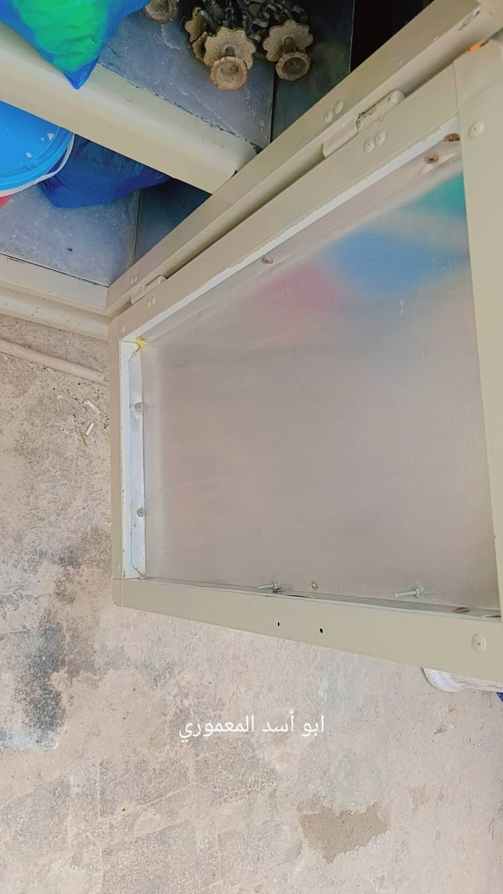 كاونتر للبيع نضيف سنك مرمركاونتر مصبوغ سعر ٢٠٠ بي مجال ***********
