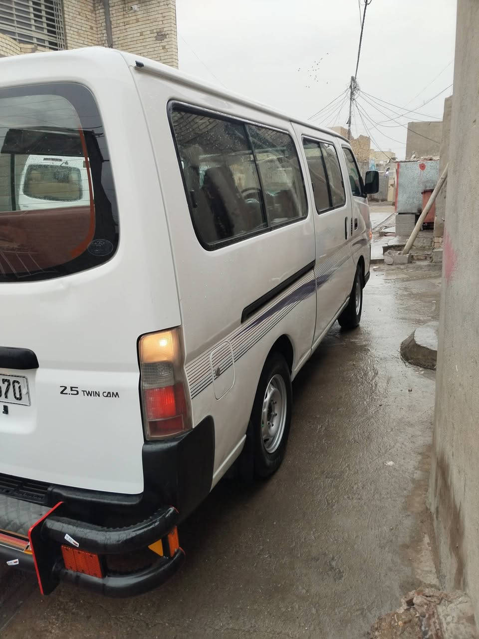 سلام عليكم نيسان ٢٠١٠ سياره جديده مكينه كير اكسل مكفوله تبريد شغال مكفوله من كلشي رقم بغداد بسمي انكليزي دوشمه عامه كهربائي كله شغاله مكان بغداد قم كلشي واضح بل فيديو***********
