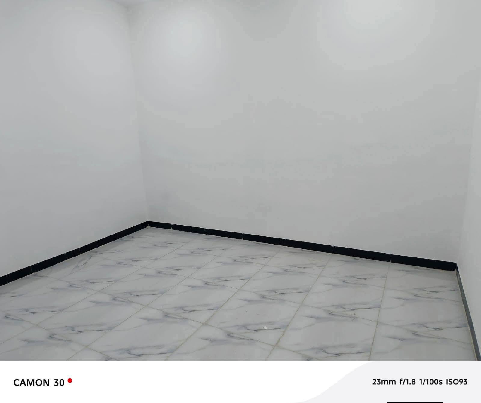 دار ال رهن مساحه 50متر سعر رهن 10
دار  بل اقصد مساحه 80متر مقدمه 15وسعر الكلي 35مع مجال باقي تفااصيل خاص ا. مراسله واتساب بيوت سيراميك بورسلين شغل درجه اولى *********** بيوت فارغه +كل صور موجود بل منشور البيتين
