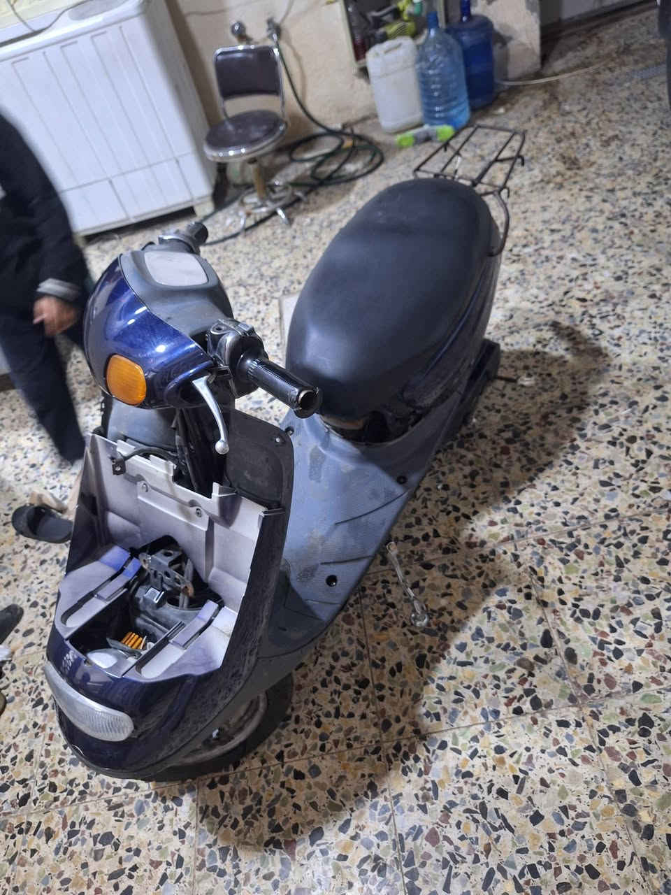 السلام عليكم للبيع دراجه منغولي شغاله لايت اشاير هرون كله شغال والسلف اتوقع باتري السعر 250 وبيها مجال مكاني كربلاء حي العامل *********** 
***********
