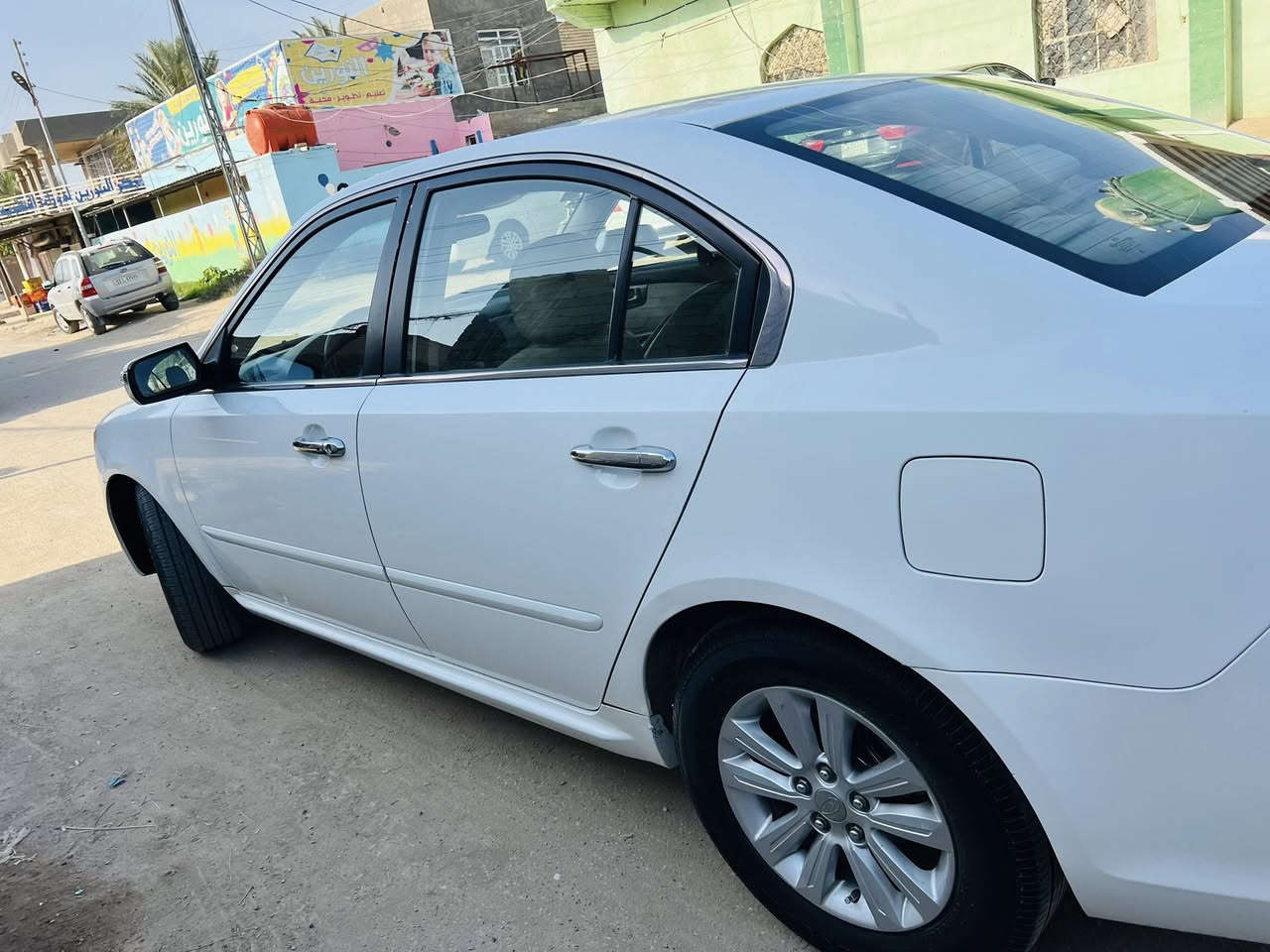 بيع فقط مستعجل
اوبتما 2010 خليجي فول موصفات
فول سلايد وبصمه خمس تجاوي
رقم بغداد انكليزي لل2030 
مكفوله عدا البنيد صبغ ونص الباب خلف السايق بدون دواخل
السياره على ايدي جديده صدر امامي كامل ومشط وشريط  وبور ستيرن جديد
منظومه مي جديده ومي زيتي
منظومه تبريد وتدفئه ماعابر موسم عليهه
تايرات جدد
باتري جديد
شاشه اندرويد
نواقصهه بسيطه 
العنوان بغداد  (السعر ١٢٣  )وبيها مجال قليل حك الجيه
الرقم ***********
