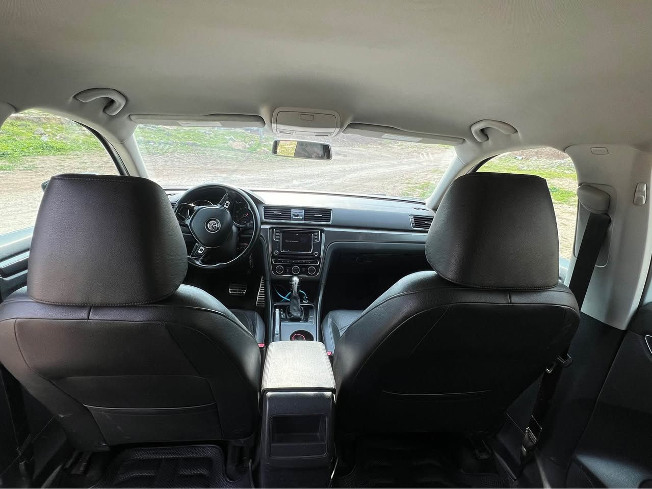 Passat R-Line 2018 ماوسفات كوشن جلد كوشن  هيته ر و سئ گير كاميره رادار سياره كلينه بي دعم بي سبخ گير و مه كينه شه رت نه فه بوينه سياره ايك تعديل يا ده ر گه هي بشتي دا سياره وه كي دي يا باقژه و سعر 140$مجال 
رقم تيله فون *********** دهوك, العراق
