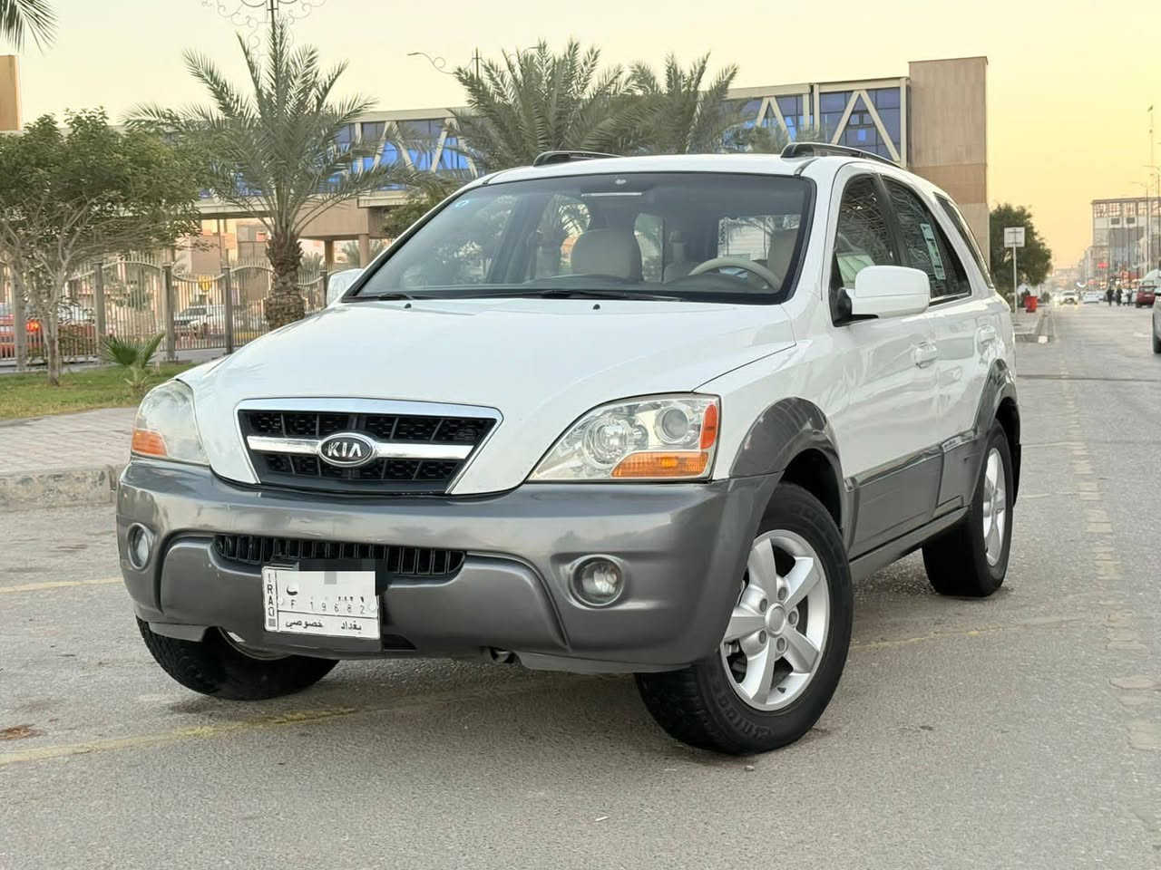 سورنتو 2009 خليجي كويتي السعر 118 فول مواصفات فئه EX لمتد فتحه كشنات جلد 7 راكب تبريد بيانو تحكم ستيرن مثبت سرعه شاشه كامره حساسات دواخل بيجي محرك V6 سلندر المرغوب فور ويل مري كهربائيه كشن كهربائي كفاله عامه ضربه و صبغ وتبديل ماشيه 155 السياره جديده بمعنه الكلمه رقم بغداد مشروع وطني سنويه جديده  مكان السياره كربلاء المقدسه للستفسار *********** البصرة, العراق
