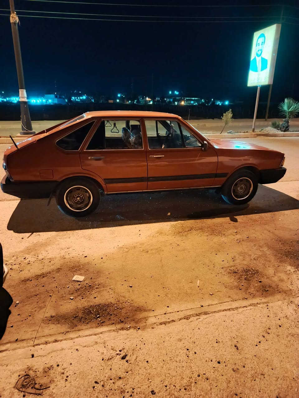 السلام وعليكم برازيلي للبيع أو مراوس أوبل فكترا فقط محرك وكير وصدر وتايرات وتبريد وتدفئة كلة بل شرط جديد ورقم نينوى الجديد و سنوية لل 2027 يلة تنتهي هاذة رقمي ***********
