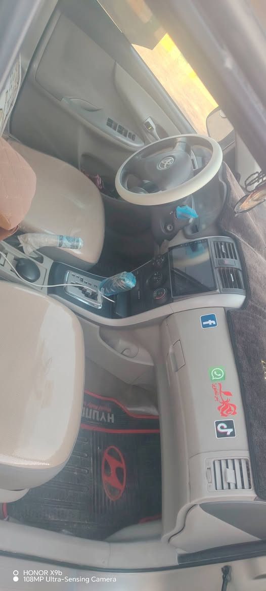 السلام عليكم
كورله البيع موديل 10
السعر 115
الضرر الدوسه 
سنويه السبعه وعشرين 27
دفتر بنزين بيه منضومه غاز 
محرك وكير شرط 
تبريد شرط الثلج 
تايرات اربعه جدد ماصار شهر 
***********
