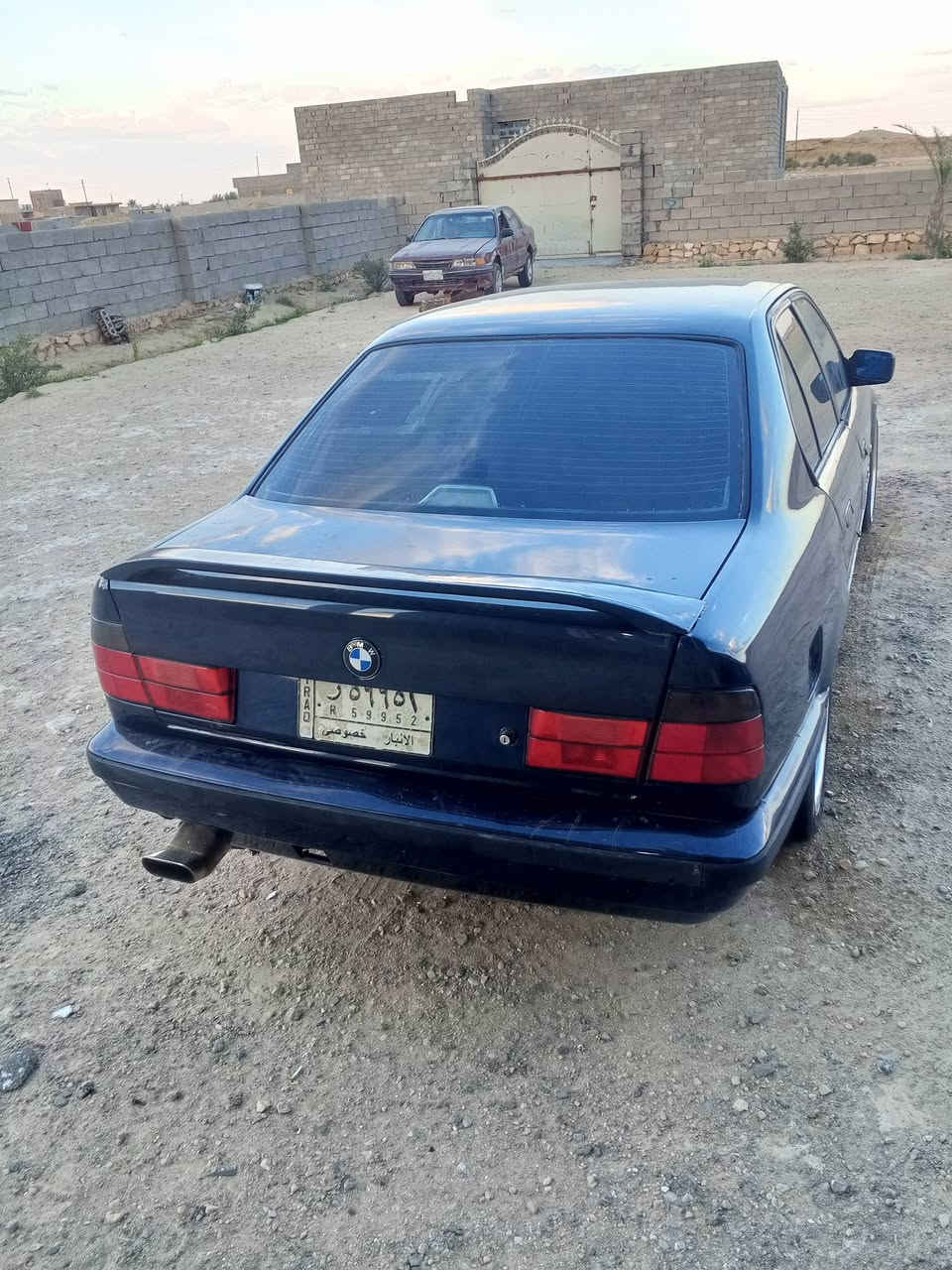 بسم الله الرحمن الرحيم بي ام دبليو للبيع    حجم 525 موديل 1995 الون اسود كحلي داخل جلد جام كهرباء 
ويلكب رياضي سياره رياضيه شلعه وتراي اتخبل السعر )45(
بيه مجال،،،،،،،،،،،،(((((((‏#####يوجد واتساب ‪***********‬‏مامتواجد،عل ماسنجر بس عل واتساب فقط وعل خط
