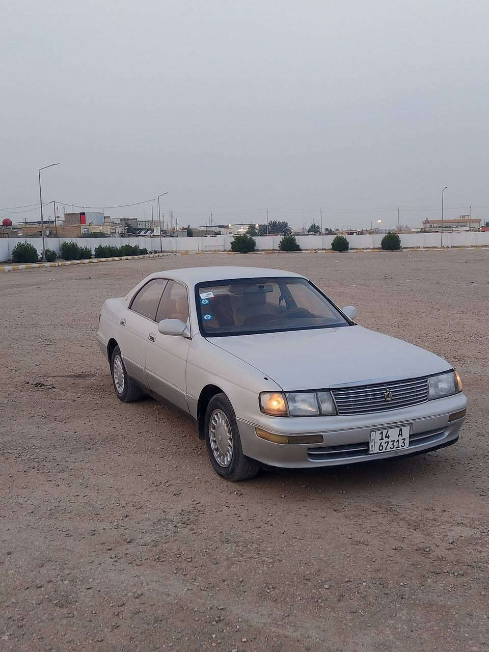 السلام عليكم بطه فصل للبيع رقم بصره نكليزي بسمي سياره مكفوله من الكص ونقل الجثه والضربه ولعيب الشرعي كير ومكينه جدد تبريد تخم تاير حداده سنويه 28 تحويل ثاني يوم السعر 57 وبيها مجال مكان السياره قضاء القرنه الستفسار علئ هاذ الرقم  ***********. ***********
