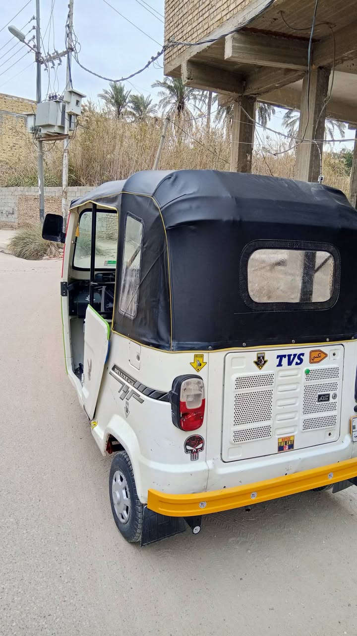 سلام عليكم تكتك 21 شهر 12 رقم ذي قار  معمر لغد ودوسه سعر5800 وبيه مجال لشراي مكاني  قلعه سكر  ***********
