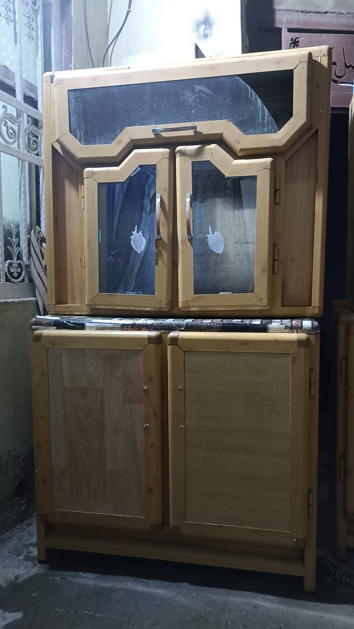 كاونتر تسكام استخدام قليل اخو جديد حجم كبير شوفت عينكم السعر 350الف للستفسار خاص والاتصال***********
