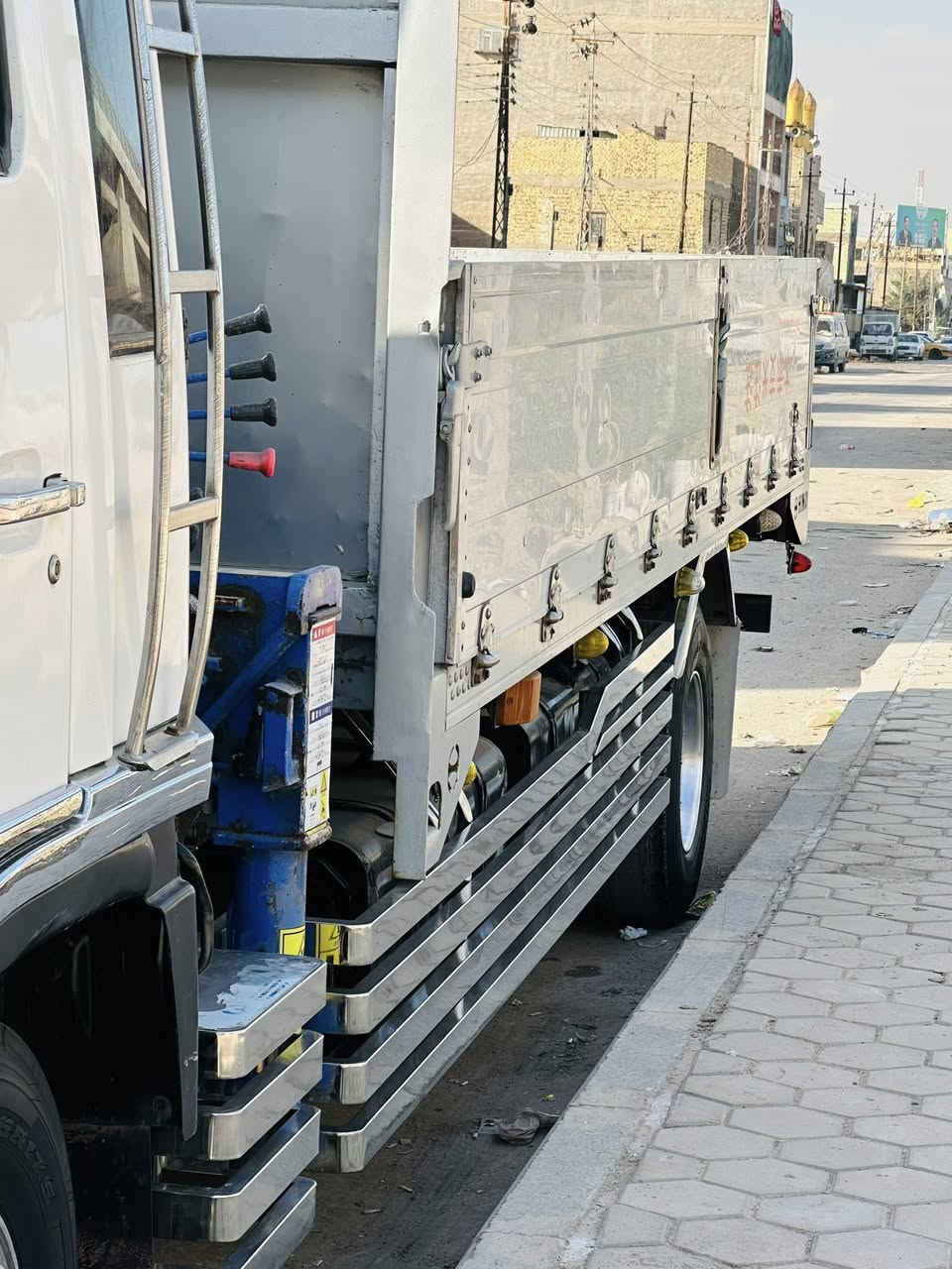 #ياالله
#اللهم_صل_على_محمد_وآل_محمد

هينو انگر محرك 80 خطين 

طول البدي سته إلى ربع قطعة وحده 

كرين كاركو 3 سلايت عدل 
         
للاستفسار : ***********...مكان .النجف الاشرف
