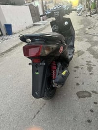 دراجه سكنز فحل كبريته مكينه ما مفتوحه كفرات ابلاديه سعرها 550 وبيها مج...